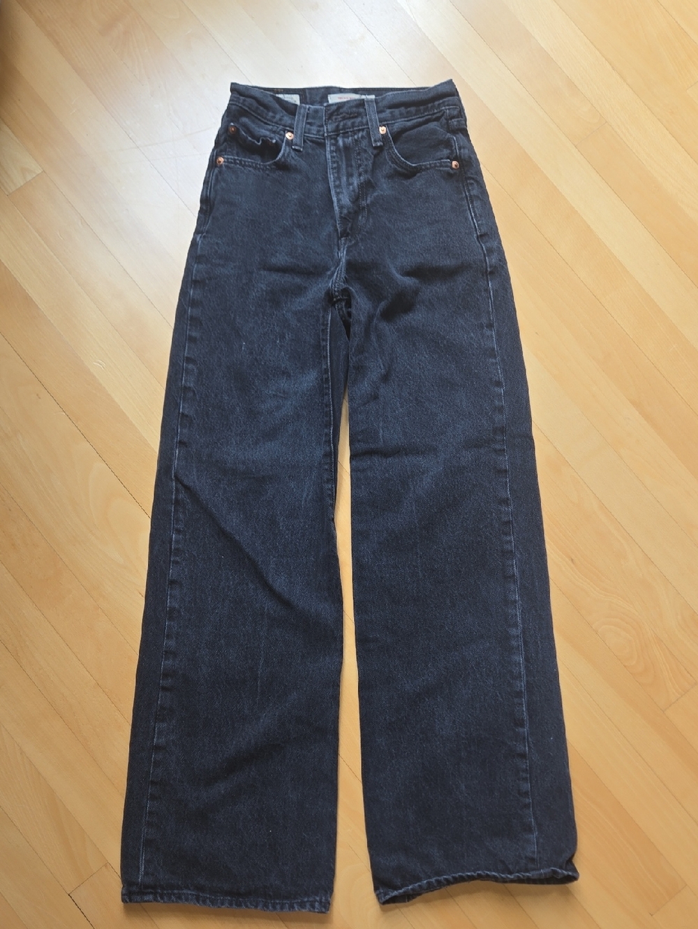 Levis Premium Ribcage Wide Leg